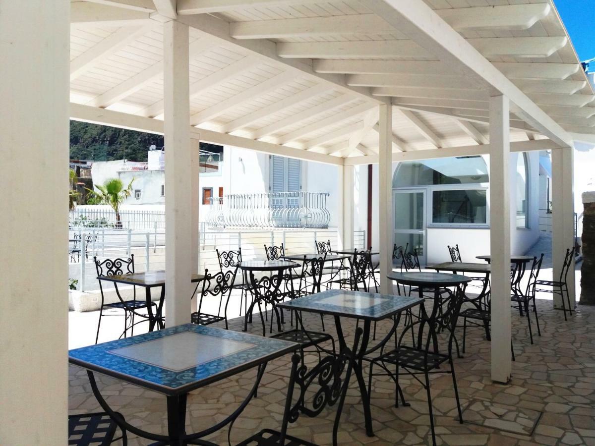 Odysseus Hotel Lipari  Eksteriør billede