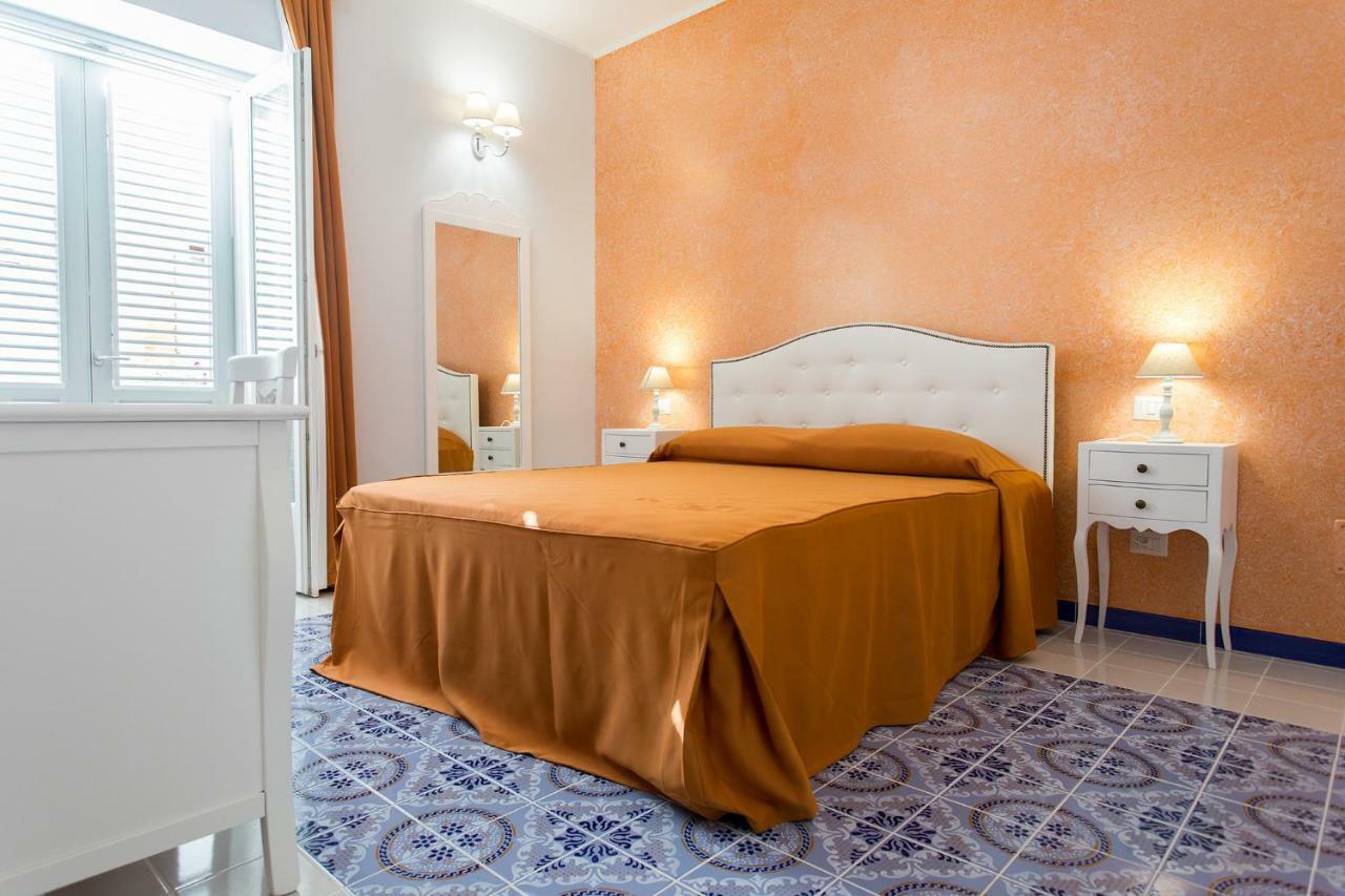Odysseus Hotel Lipari  Eksteriør billede