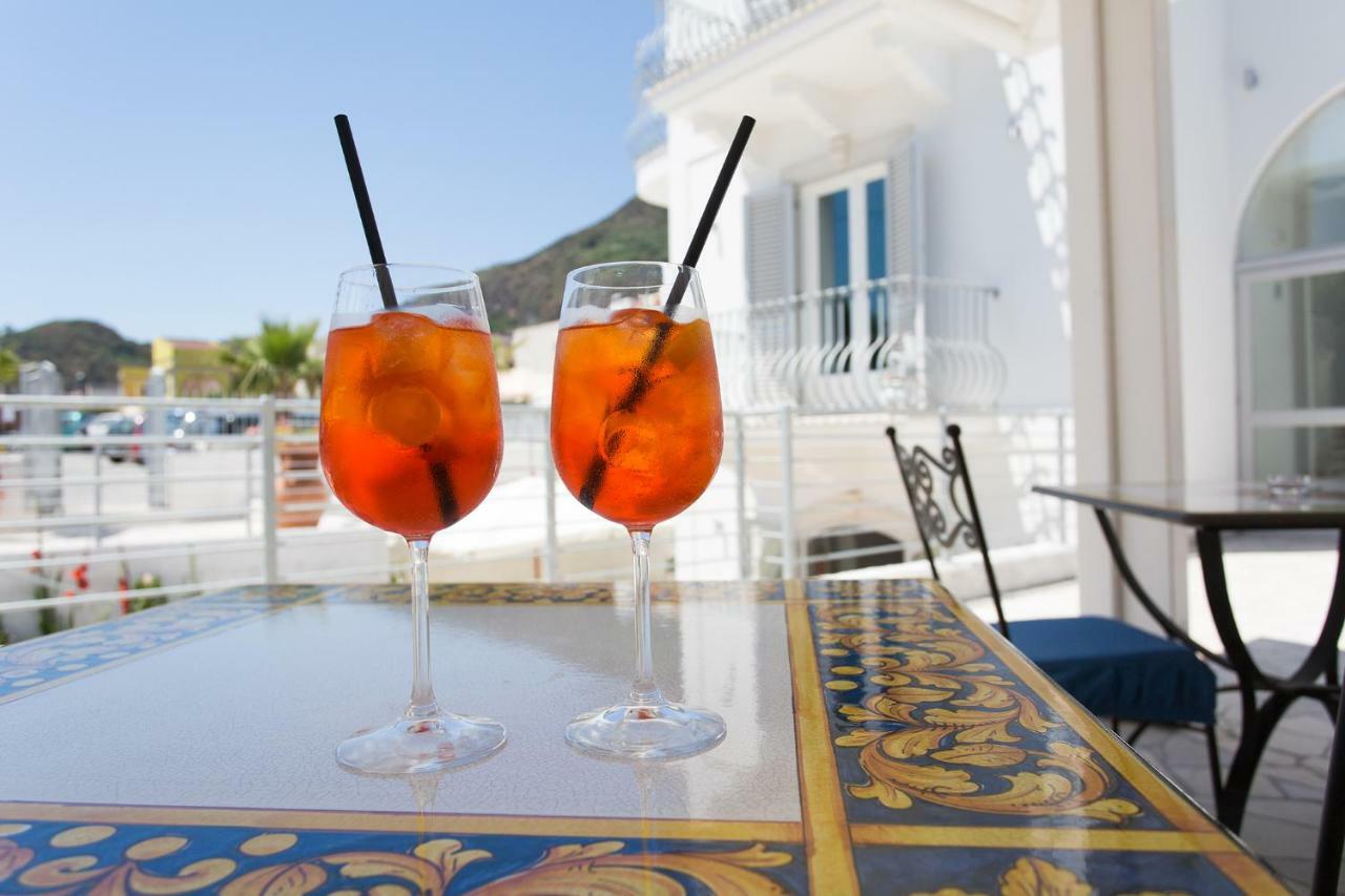 Odysseus Hotel Lipari  Eksteriør billede