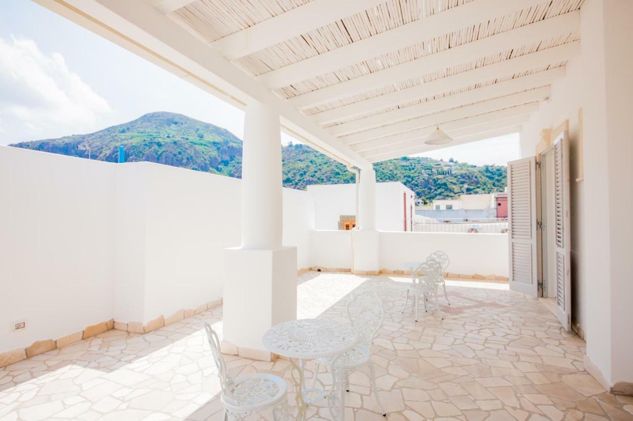 Odysseus Hotel Lipari  Eksteriør billede