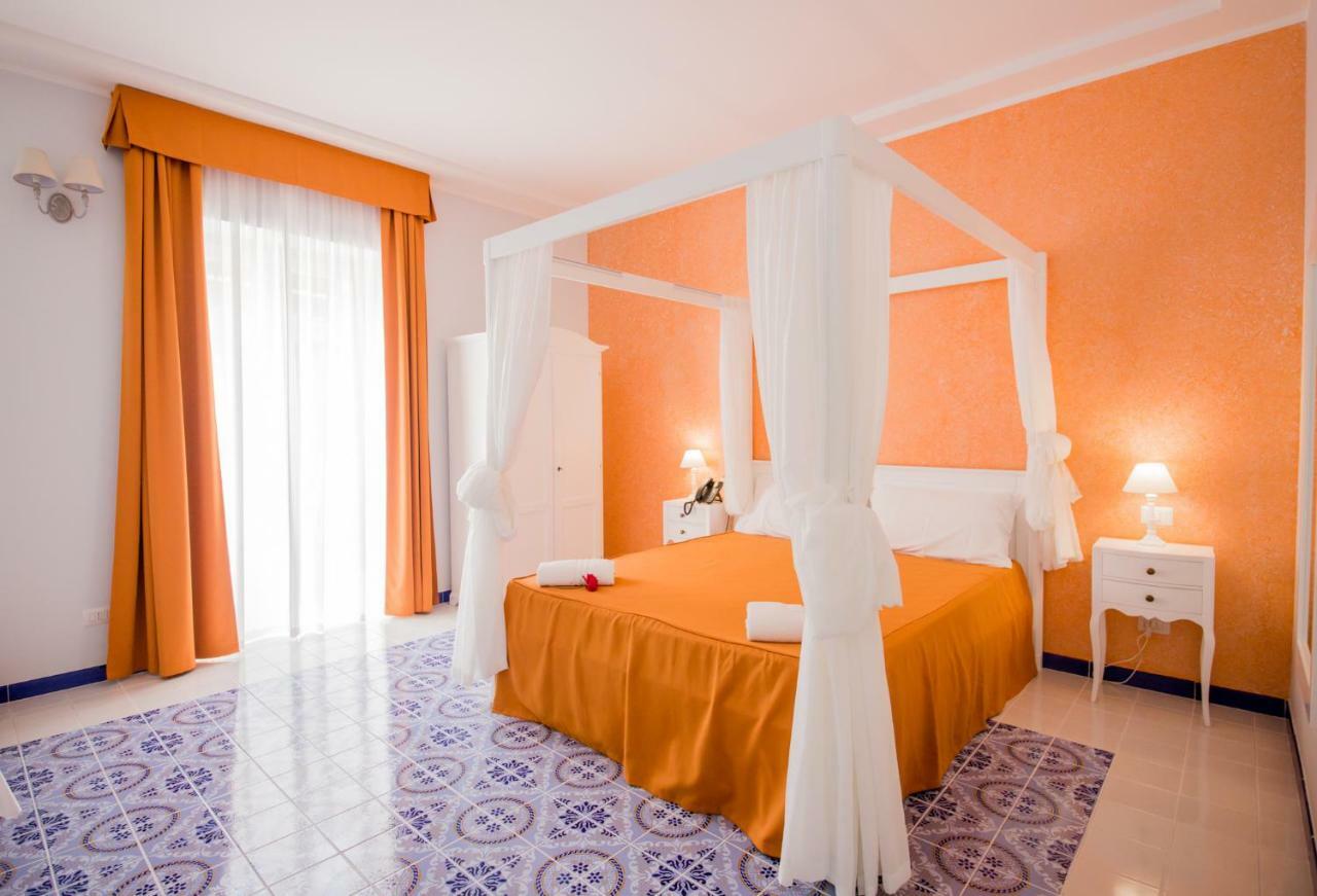 Odysseus Hotel Lipari  Eksteriør billede