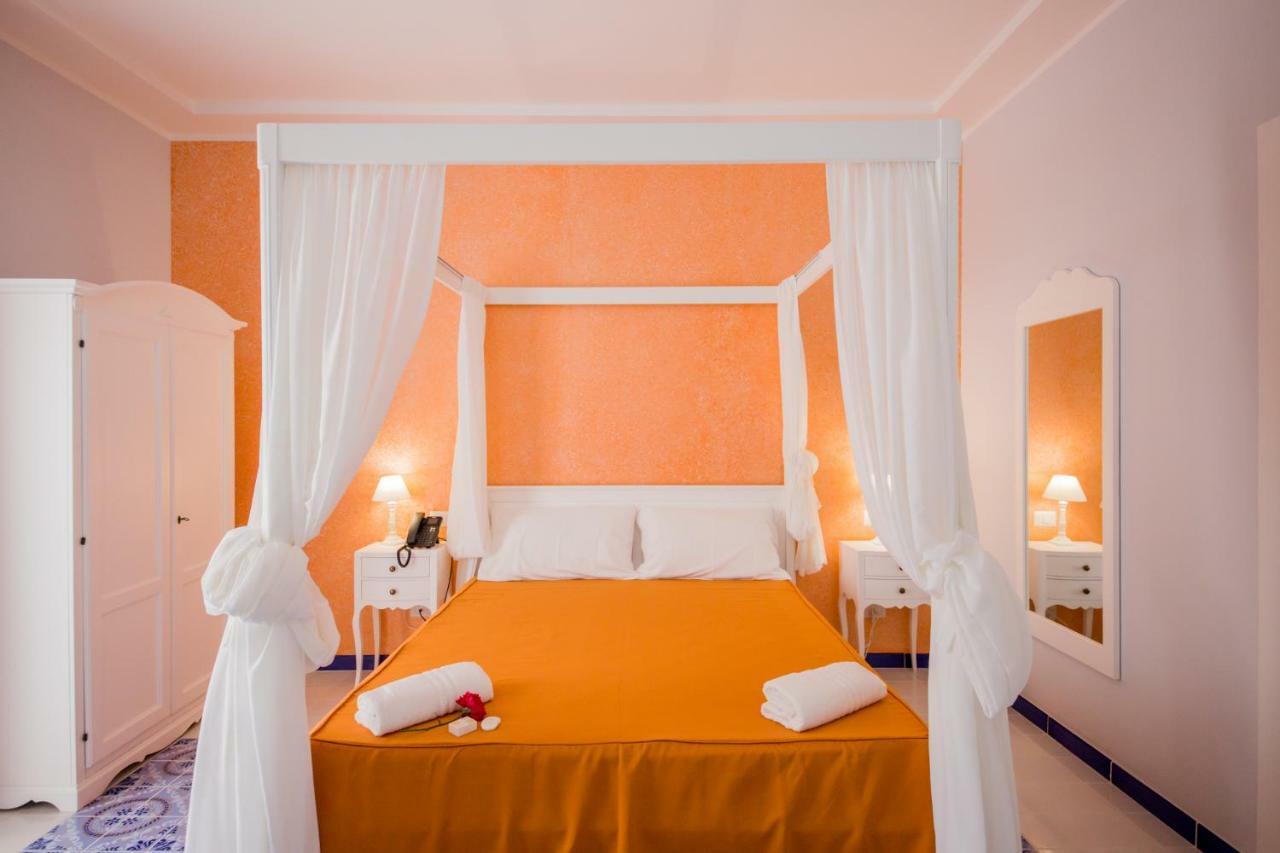 Odysseus Hotel Lipari  Eksteriør billede